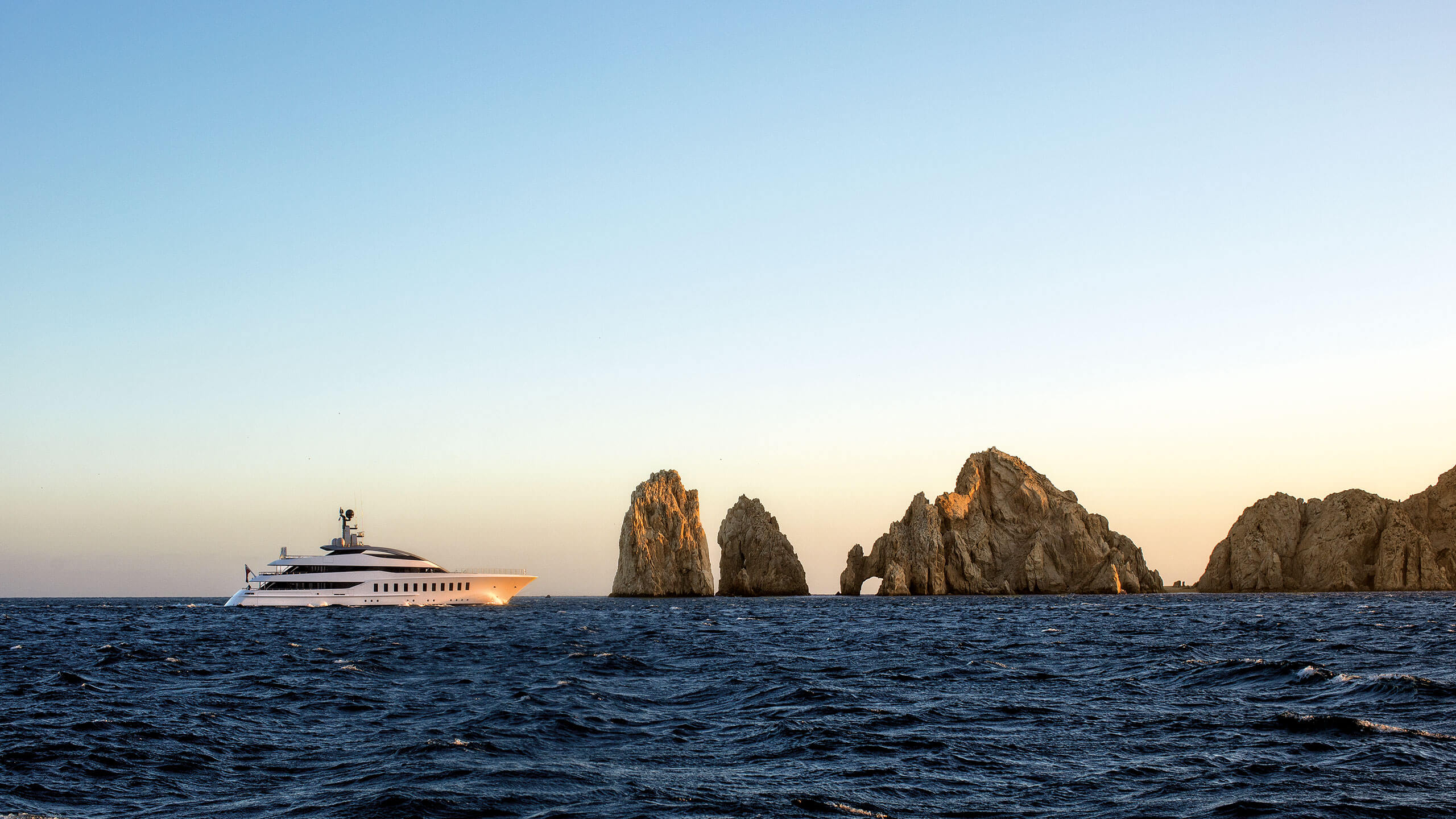 yacht
